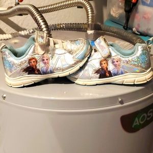 Disney frozen 2 girl shoes strap silver light ✨️ up